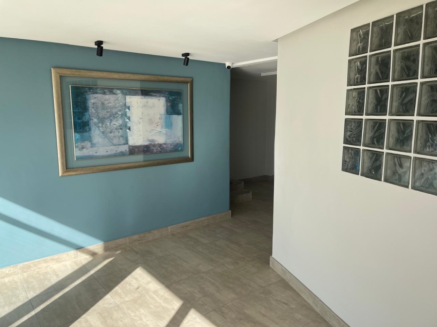 To Let 1 Bedroom Property for Rent in Summerstrand Eastern Cape